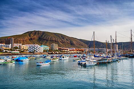 18 Janv 27 - Los Cristianos, Canary Islands